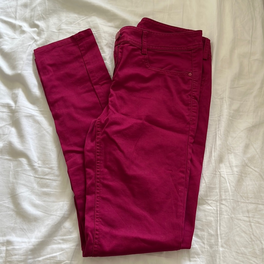 H&M red skinny trousers
